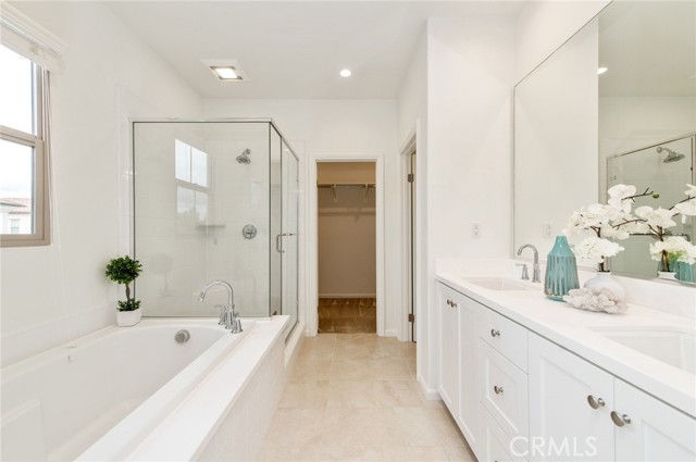 Detail Gallery Image 14 of 19 For 97 Decker, Irvine,  CA 92620 - 3 Beds | 2/1 Baths