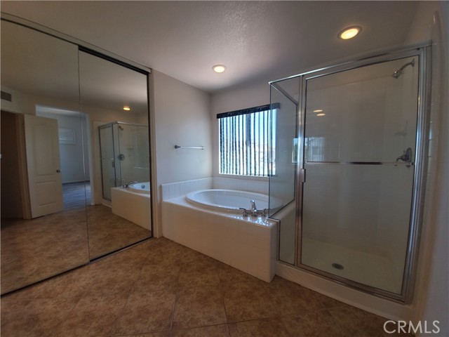 Detail Gallery Image 19 of 42 For 801 Megan Ct, Costa Mesa,  CA 92626 - 4 Beds | 3 Baths
