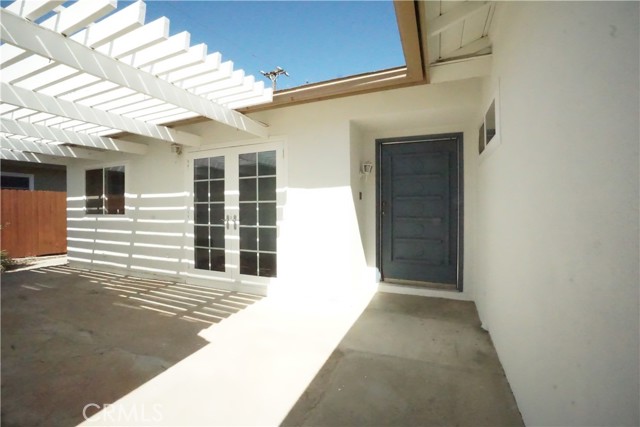 Detail Gallery Image 8 of 34 For 846 Verna Ave, Newbury Park,  CA 91320 - 4 Beds | 2 Baths