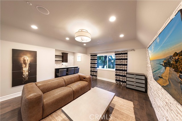 Detail Gallery Image 32 of 75 For 185 S Trish Ct, Anaheim Hills,  CA 92808 - 5 Beds | 4/1 Baths