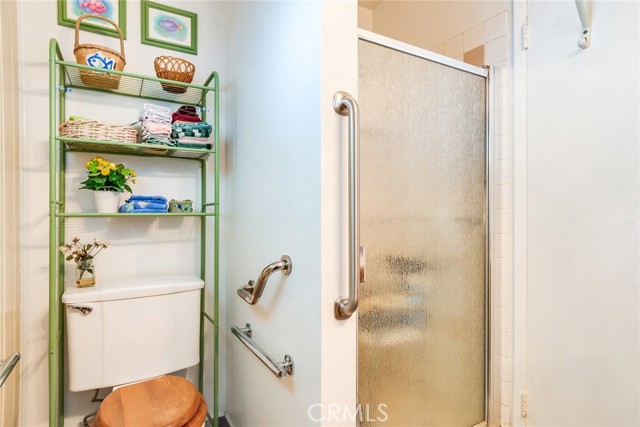 Detail Gallery Image 20 of 28 For 1242 N Dalton Ave, Azusa,  CA 91702 - 4 Beds | 2 Baths