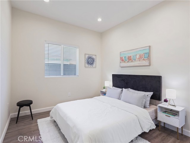 Detail Gallery Image 26 of 45 For 15801 Chatsworth, Granada Hills,  CA 91344 - 7 Beds | 4 Baths