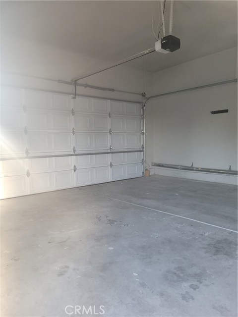 6446 Palm View Avenue, 29 Palms CA: https://media.crmls.org/medias/20e5c14d-0795-45dc-8887-b2bafd00ec8b.jpg