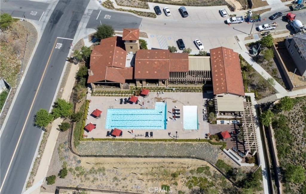 MLS #OC25080974 img 32