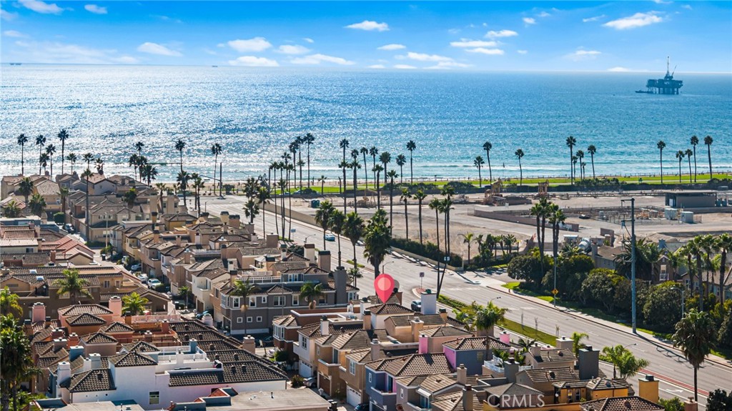 304 Goldenwest Street