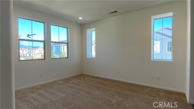 Detail Gallery Image 7 of 15 For 7604 Channel View, Chino,  CA 91708 - 3 Beds | 2/1 Baths