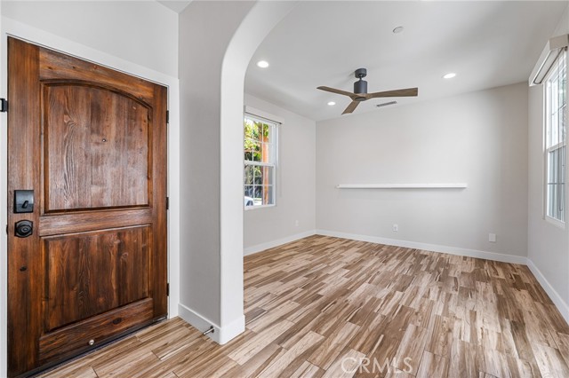 151 Canyoncrest, Irvine CA: https://media.crmls.org/medias/20e87b81-b88d-4a8e-b74e-cbdc212b7668.jpg