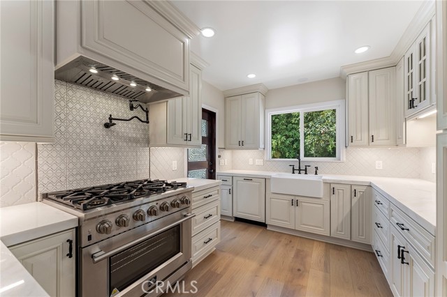 5010 Elmwood Avenue, Los Angeles CA: https://media.crmls.org/medias/20e958be-b196-40d6-9c5f-eecaf8999497.jpg