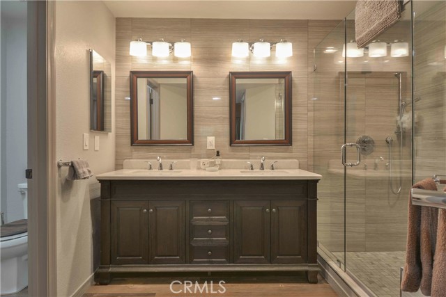 Detail Gallery Image 17 of 24 For 517 Sugar Pine Dr, Lake Arrowhead,  CA 92352 - 2 Beds | 2 Baths