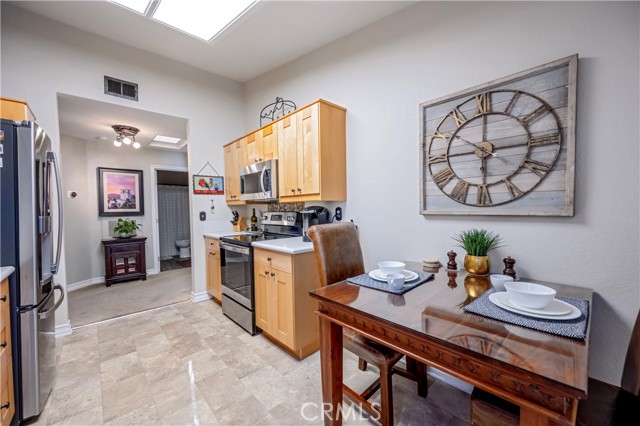 Detail Gallery Image 10 of 25 For 10 Corniche Dr #E,  Dana Point,  CA 92629 - 2 Beds | 2 Baths