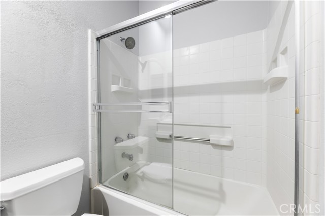 Detail Gallery Image 22 of 38 For 26939 Hillsborough Pkwy #23,  Valencia,  CA 91354 - 2 Beds | 2 Baths