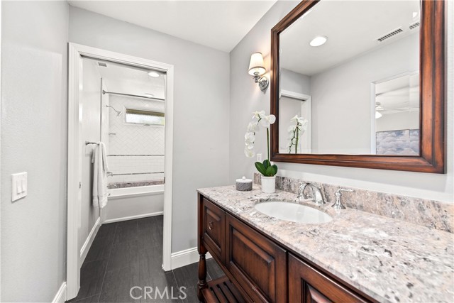 Detail Gallery Image 36 of 68 For 1280 Dumaine Ave, Oak Park,  CA 91377 - 4 Beds | 4 Baths
