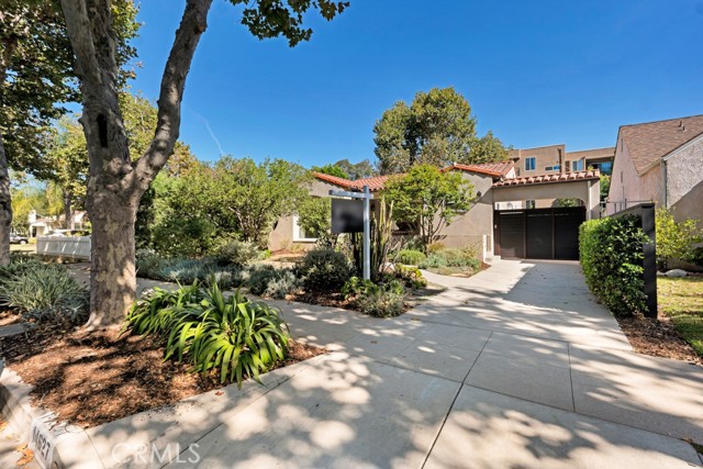 Detail Gallery Image 32 of 36 For 14627 Killion St, Sherman Oaks,  CA 91411 - 2 Beds | 2 Baths