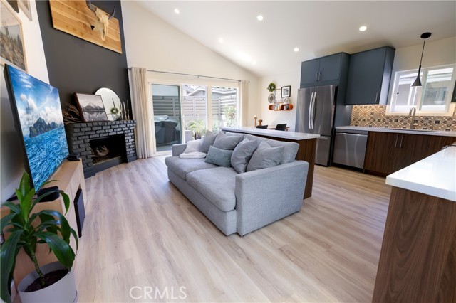 1651 Park Unit: B