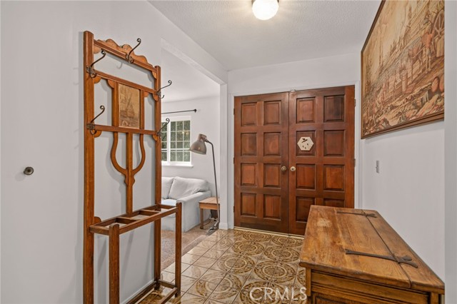 Detail Gallery Image 3 of 57 For 39804 Pine Bench, Yucaipa,  CA 92399 - 4 Beds | 3 Baths