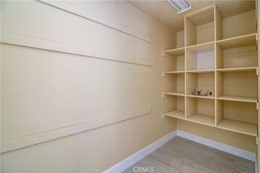 MLS #IG25224249 image #36