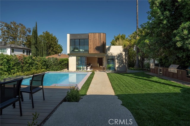 Image 46 of 52 For 4939 Petit Avenue