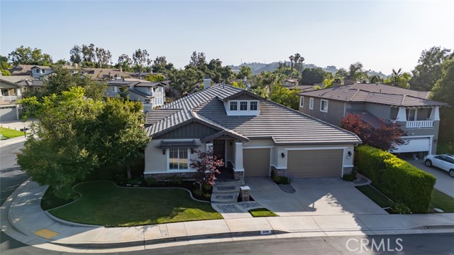 2236 Saratoga Lane, Glendora CA: https://media.crmls.org/medias/20edc1bf-30cd-40c2-8263-0e2d07b0b29d.jpg