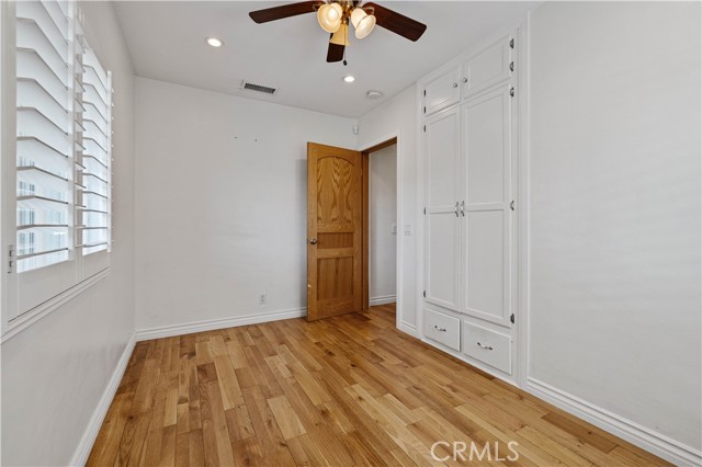 Detail Gallery Image 17 of 32 For 1305 Aristo, Glendale,  CA 91201 - – Beds | – Baths