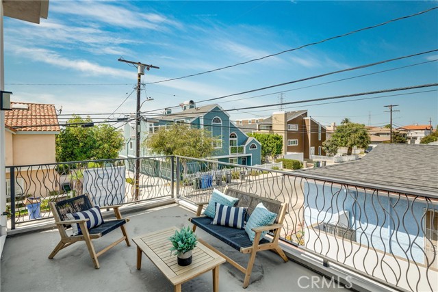 Living room deck