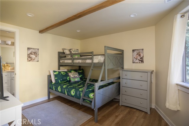 517 Brentwood, Lake Arrowhead, CA 92352
