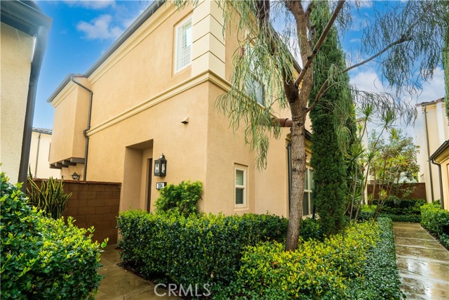 204 Firefly, Irvine, CA, 92618 204 Firefly, Irvine, CA, 92618