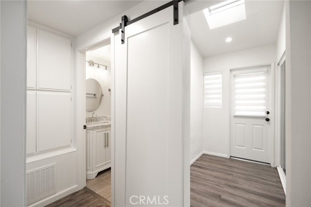 413 21st Street, Manhattan Beach CA: https://media.crmls.org/medias/20f05f81-25c9-408f-9373-dfdcc6cf5106.jpg