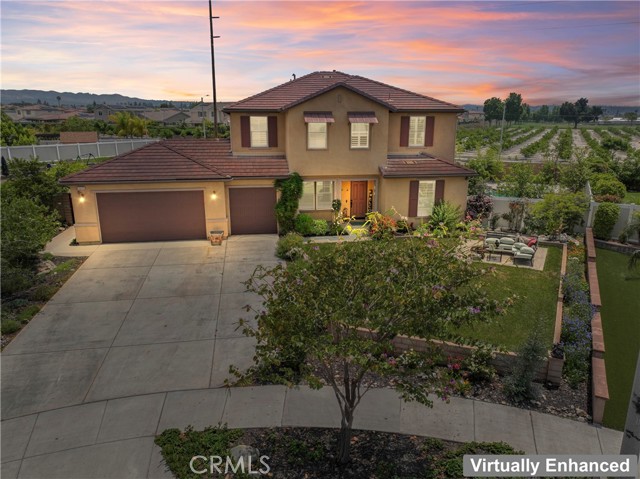 1600 Liv Court, Redlands CA: https://media.crmls.org/medias/20f067f3-04a7-479f-b4d9-b2aa1a99bb8a.jpg