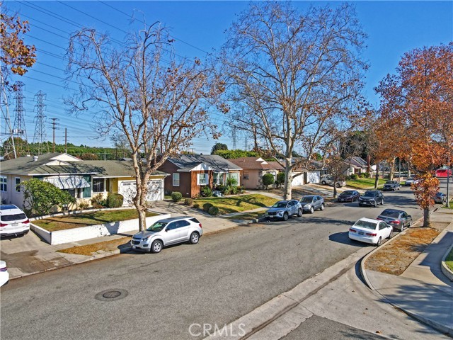 Detail Gallery Image 2 of 29 For 5346 Ocana Ave, Lakewood,  CA 90713 - 2 Beds | 2 Baths