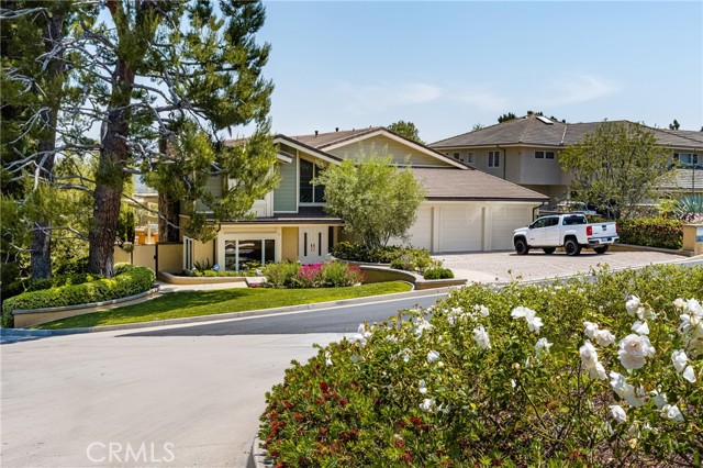 10942 Paddock Ln, North Tustin, CA 92705