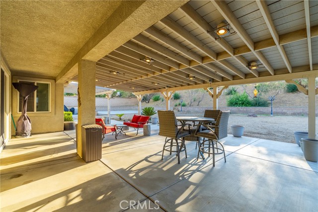 Detail Gallery Image 45 of 59 For 40651 Whitecliff Way, Palmdale,  CA 93551 - 5 Beds | 2/1 Baths