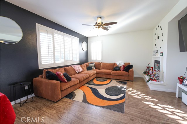 Detail Gallery Image 21 of 47 For 3919 Obsidian Rd, San Bernardino,  CA 92407 - 4 Beds | 2/1 Baths