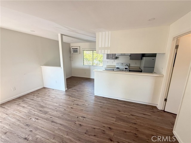 Detail Gallery Image 4 of 8 For 2375 Notre Dame Bld #8,  Chico,  CA 95928 - 1 Beds | 1 Baths