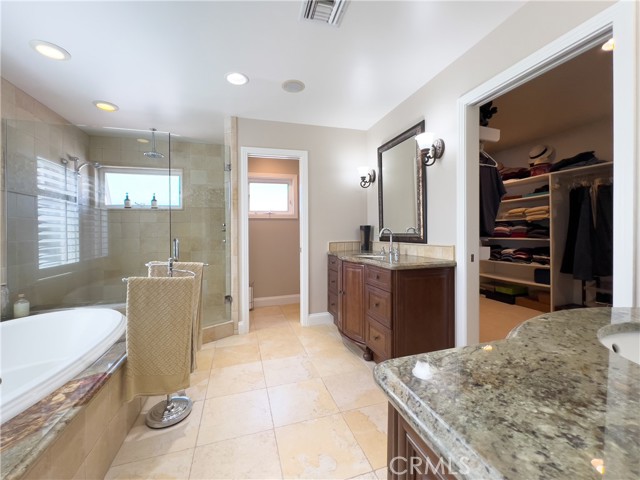 1706 Port Margate Place, Newport Beach CA: https://media.crmls.org/medias/20f290b6-0590-4595-8508-183bf0a7137c.jpg