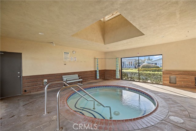 Detail Gallery Image 38 of 43 For 2851 Rolling Hills Dr #110,  Fullerton,  CA 92835 - 2 Beds | 2 Baths