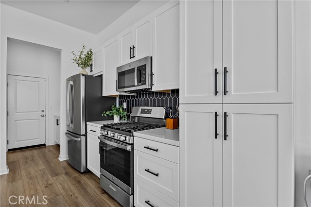 Detail Gallery Image 9 of 52 For 4408 S. Grant Paseo, Ontario,  CA 91762 - 3 Beds | 2/1 Baths