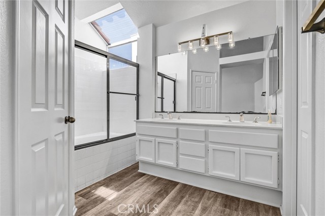 Detail Gallery Image 20 of 30 For 11 Corsica, Irvine,  CA 92614 - 4 Beds | 2/1 Baths