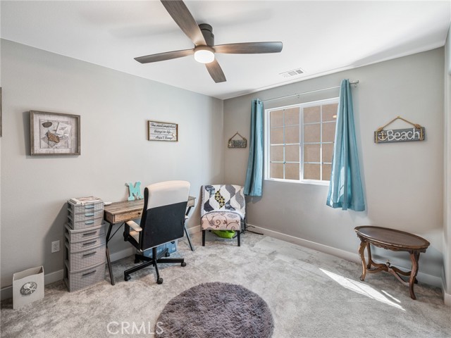 Detail Gallery Image 39 of 47 For 571 Tucker, Rialto,  CA 92377 - 4 Beds | 3 Baths