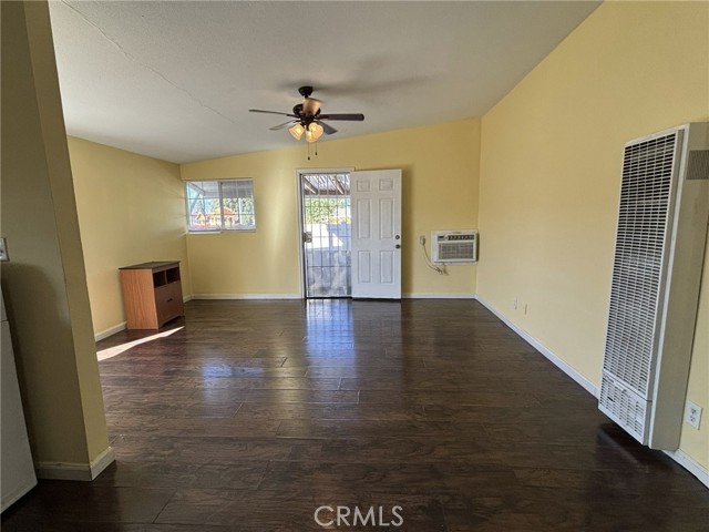 Detail Gallery Image 5 of 10 For 8876 Cypress Ave #1,  Riverside,  CA 92503 - 1 Beds | 1 Baths