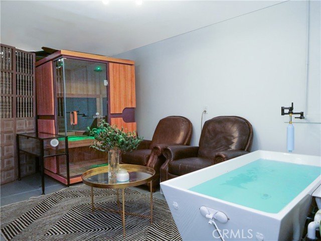 445 26th Street, Manhattan Beach CA: https://media.crmls.org/medias/20f4b3c7-ce67-43af-89f1-dee83f7d5a27.jpg