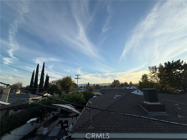 Detail Gallery Image 16 of 23 For 17816 W Bullock, Encino,  CA 91316 - 2 Beds | 2 Baths