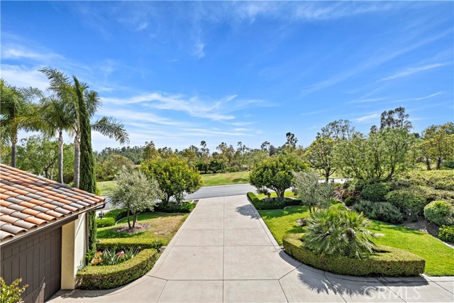 2535 Bronzewood Drive, Tustin CA: https://media.crmls.org/medias/20f61e2f-9ea5-45f7-9e04-358e7a864f9e.jpg