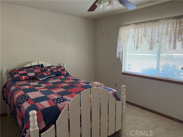 Detail Gallery Image 11 of 28 For 17747 Walnut, Hesperia,  CA 92345 - 3 Beds | 2 Baths