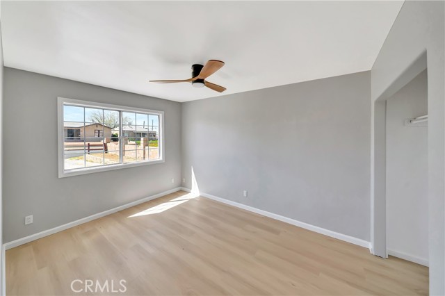 Detail Gallery Image 13 of 41 For 44516 Fern, Lancaster,  CA 93534 - 3 Beds | 2 Baths