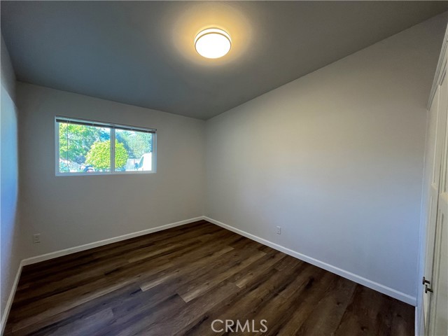 Detail Gallery Image 7 of 16 For 18708 Keswick, Reseda,  CA 91335 - 3 Beds | 2 Baths