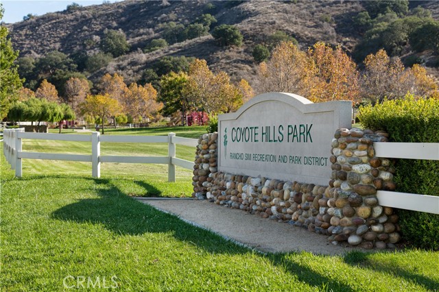 Detail Gallery Image 41 of 44 For 377 Oldstone Ct, Simi Valley,  CA 93065 - 4 Beds | 2 Baths