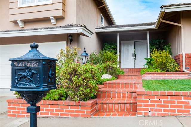 5819 Sunmist Drive, Rancho Palos Verdes, California 90275, 4 Bedrooms Bedrooms, ,2 BathroomsBathrooms,Residential,Sold,Sunmist,SB17033807