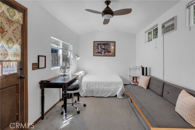 3611 Loosmore Street, Los Angeles CA: https://media.crmls.org/medias/20fa1800-4c3e-479c-b6f4-0878dde7f148.jpg