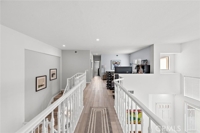 26 Hawksmoor, Aliso Viejo CA: https://media.crmls.org/medias/20fadda4-23b8-4d82-b8db-b63e8ef13554.jpg