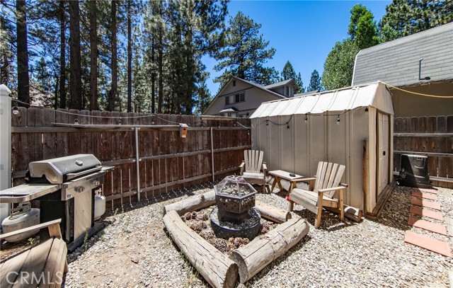 Detail Gallery Image 17 of 20 For 726 Elysian Bld, Big Bear City,  CA 92314 - 2 Beds | 2 Baths